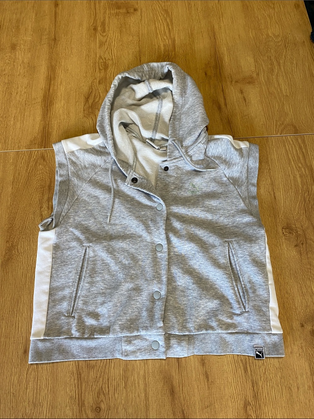 Puma Gray and White Sleeveless Hoodie Vest with Green Logo Tag